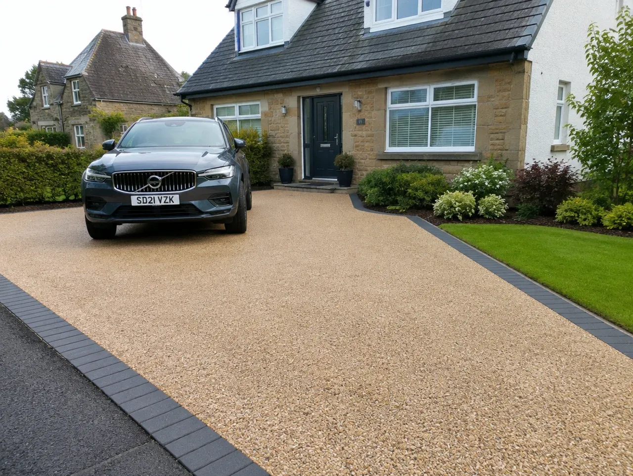 Riverside Landscaping resin bound driveways project in Glasgow